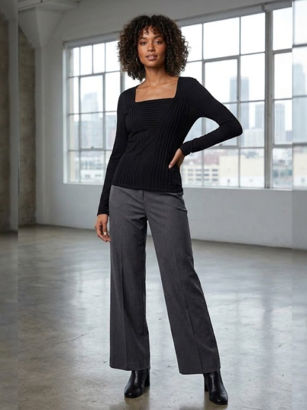 Max Studio Black‎ Top Small
